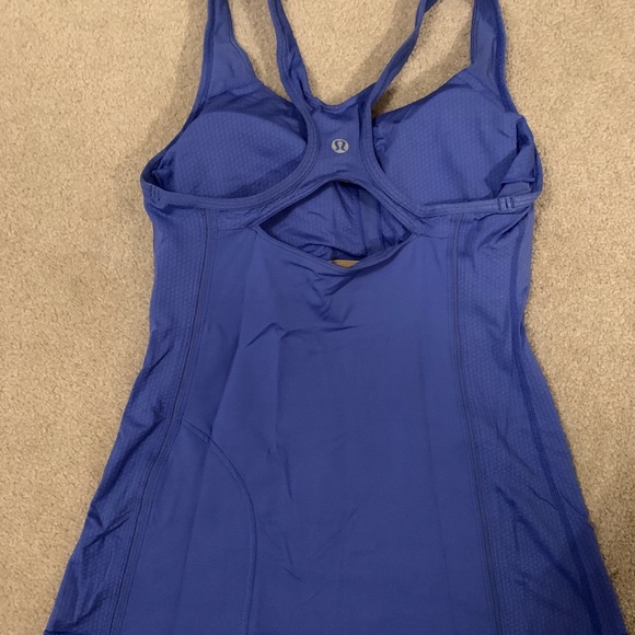 Lululemon Tank - Picture 1 of 2